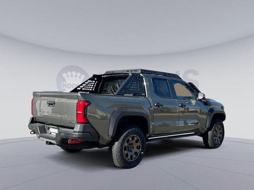 2025 Toyota Tacoma Hybrid Trailhunter