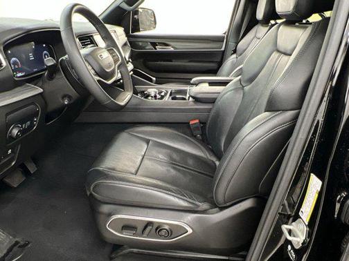 2023 Jeep Wagoneer L Series II 4x4