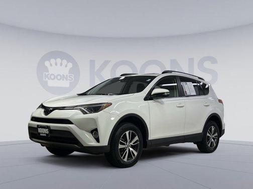 2017 Toyota RAV4 XLE