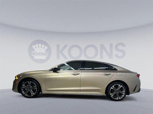 2022 Kia K5 EX