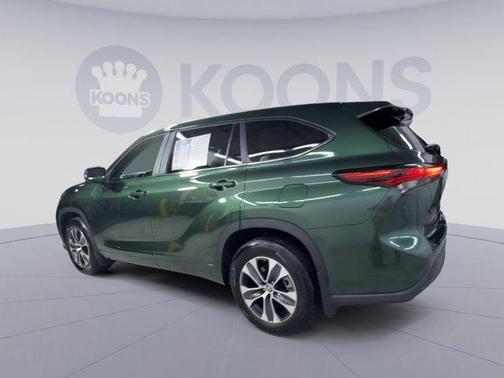 Cypress 2025 Toyota Highlander XLE