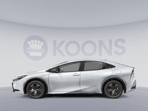 2025 Toyota Prius LE