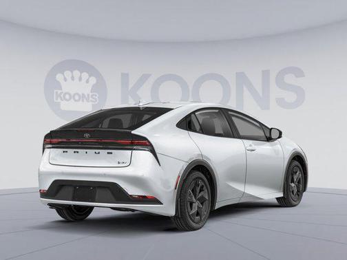 2025 Toyota Prius LE