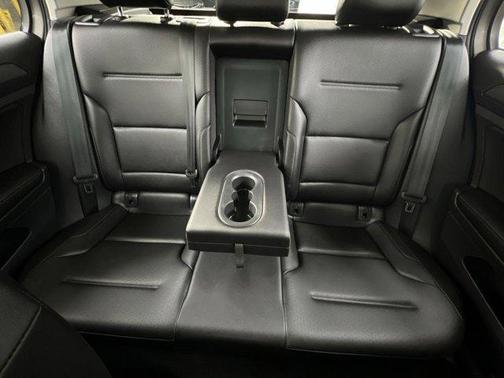 2018 Volkswagen Golf TSI SE