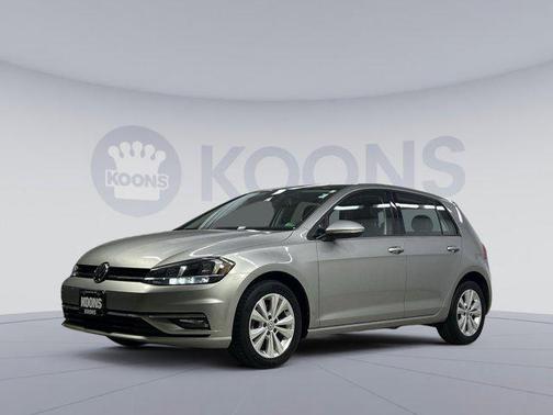 2018 Volkswagen Golf TSI SE