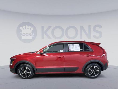 2023 Kia Niro LX