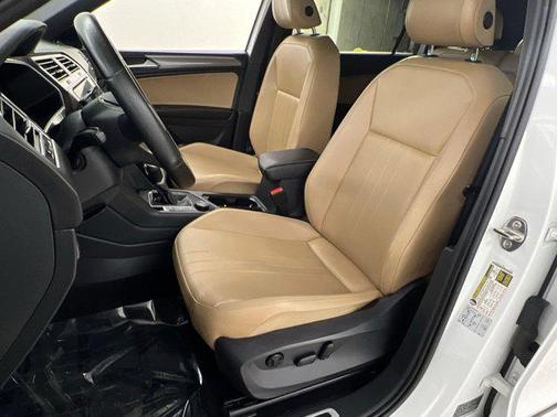 2022 Volkswagen Tiguan 2.0T SE R-Line Black 4MOTION