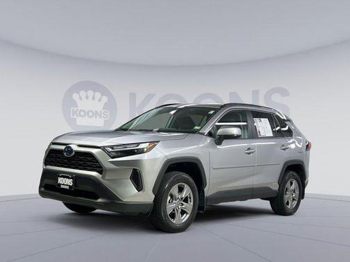 2022 Toyota RAV4 Hybrid XLE