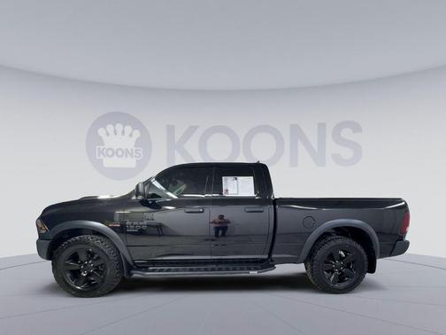 Diamond Black Crystal Pearlcoat 2020 RAM 1500 Classic Warlock Quad Cab 4x4 6'4' Box