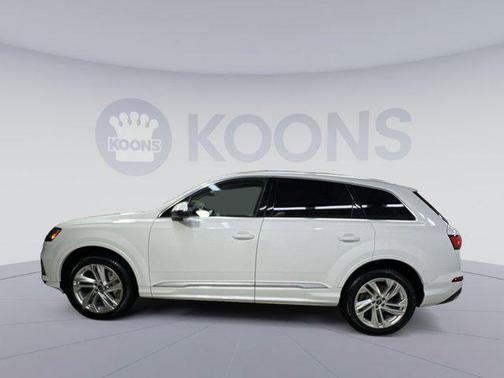 2023 Audi Q7 55 Premium Plus