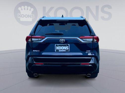 2025 Toyota RAV4 Hybrid SE