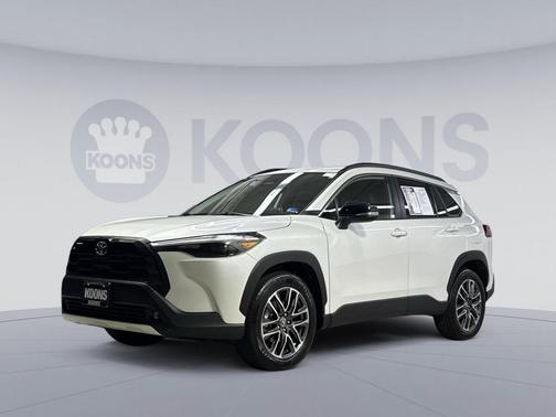 Wind Chill Pearl 2026 Toyota Corolla Cross XLE
