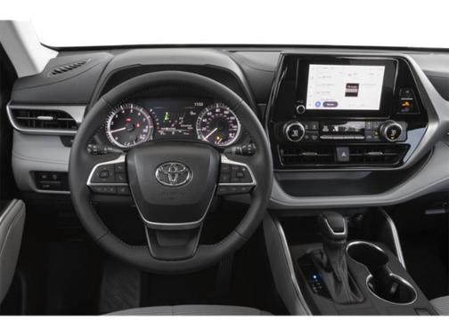 Midnight Black Metallic 2025 Toyota Highlander LE