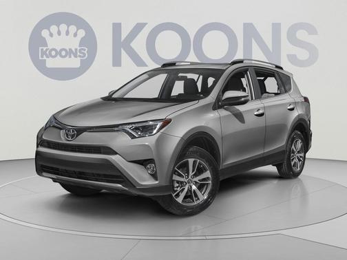 Silver Sky Metallic 2018 Toyota RAV4 XLE