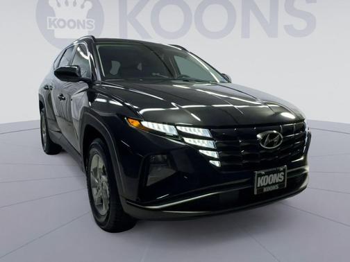Black Pearl 2024 Hyundai TUCSON SEL