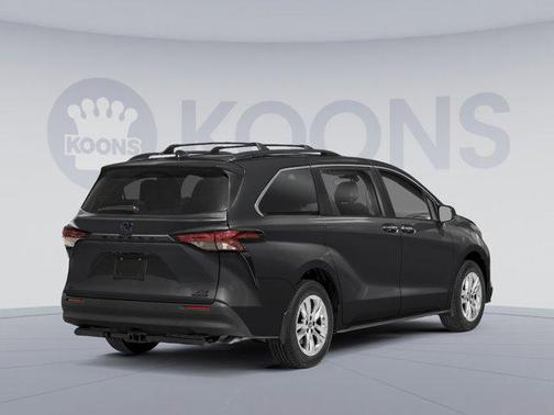 2025 Toyota Sienna Woodland Edition