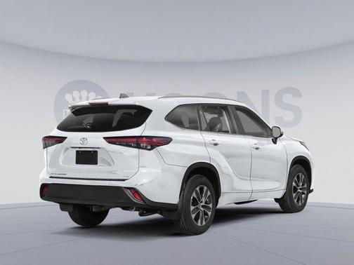 2026 Toyota Highlander XLE