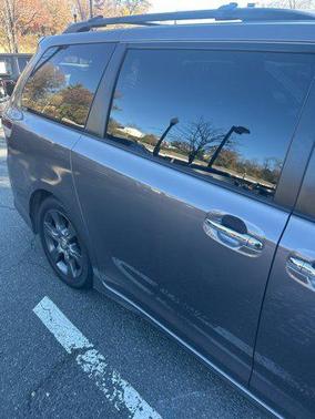 2015 Toyota Sienna SE