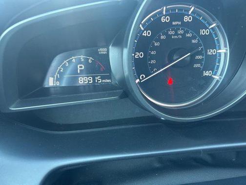 2019 Toyota Yaris Sedan LE