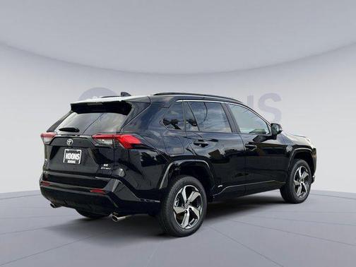 2025 Toyota RAV4 Hybrid SE