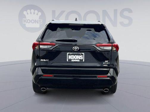 2025 Toyota RAV4 Hybrid SE