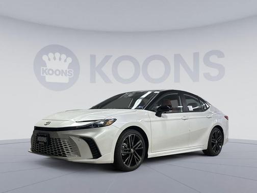 Pearl Black 2026 Toyota Camry XSE