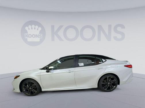 Pearl Black 2026 Toyota Camry XSE