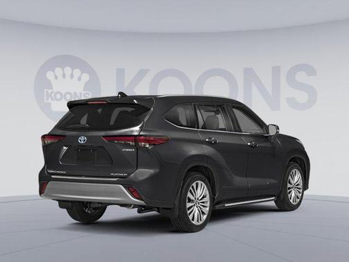 2025 Toyota Highlander Hybrid Platinum