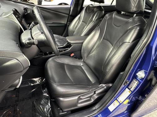 Blue Crush Metallic 2017 Toyota Prius Three