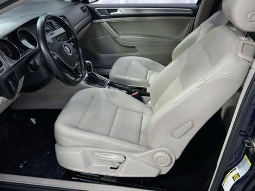 2015 Volkswagen Golf Auto TSI S