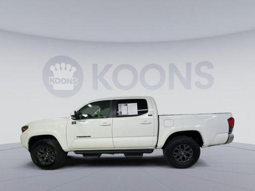 Ice Cap 2023 Toyota Tacoma SR5
