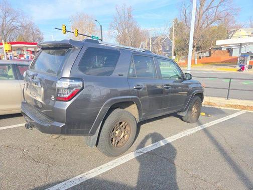 2023 Toyota 4Runner SR5