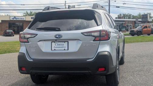 2025 Subaru Outback Premium