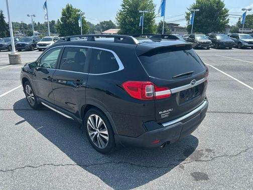 Crystal Black Silica 2020 Subaru Ascent Limited 7-Passenger