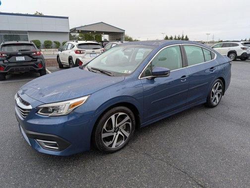 2022 Subaru Legacy 
