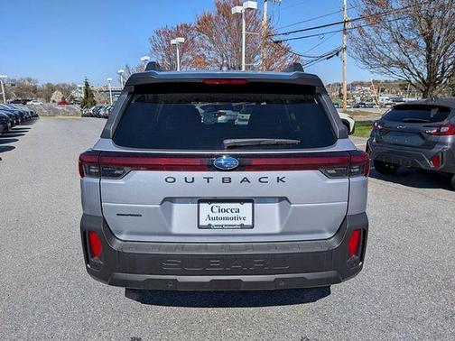 Ice Silver Metallic 2026 Subaru Outback Limited XT