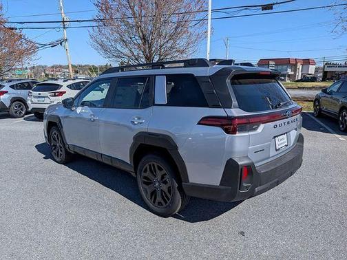 Ice Silver Metallic 2026 Subaru Outback Limited XT