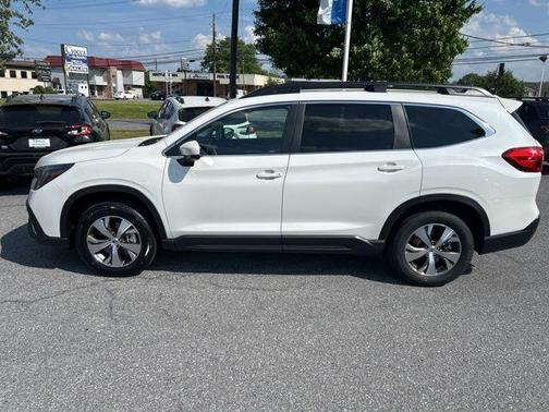 Crystal White Pearl 2025 Subaru Ascent Premium