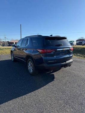 2022 Chevrolet Traverse LT Leather