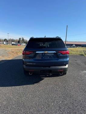 2022 Chevrolet Traverse LT Leather