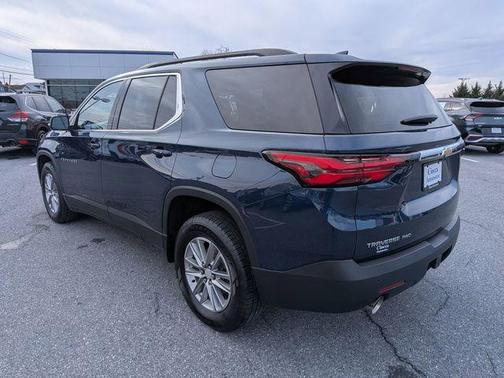 2022 Chevrolet Traverse LT Leather