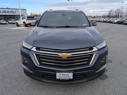 2022 Chevrolet Traverse LT Leather
