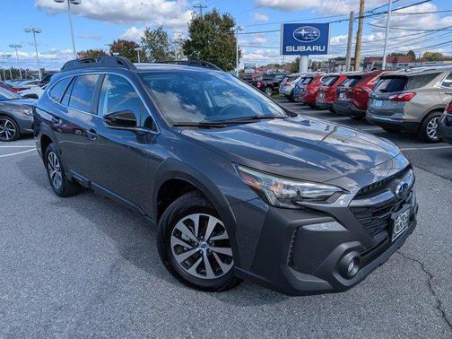 2025 Subaru Outback Premium