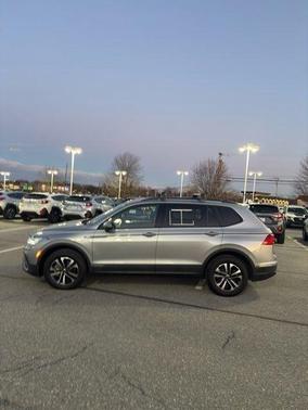 2024 Volkswagen Tiguan 2.0T S