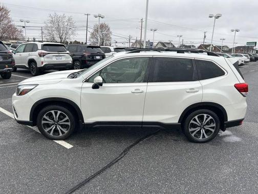 Crystal White Pearl 2020 Subaru Forester Limited