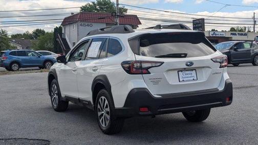 2025 Subaru Outback Premium