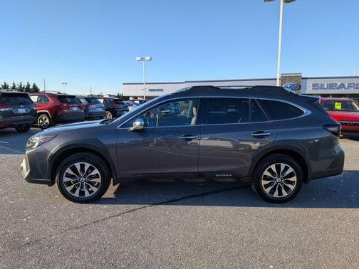 2023 Subaru Outback Touring XT