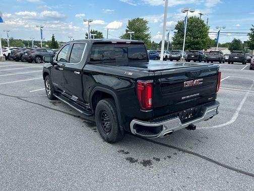 Onyx Black 2024 GMC Sierra 1500 SLT
