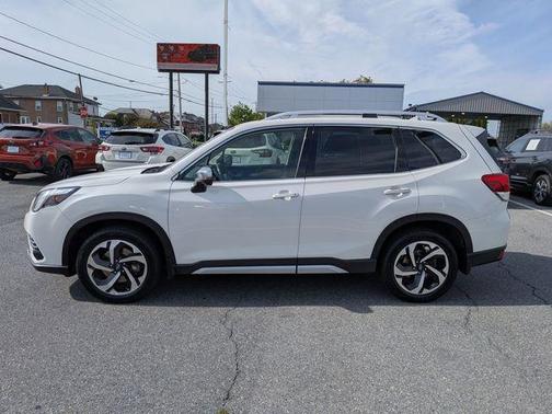 2022 Subaru Forester Touring