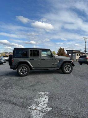2022 Jeep Wrangler Unlimited Sahara